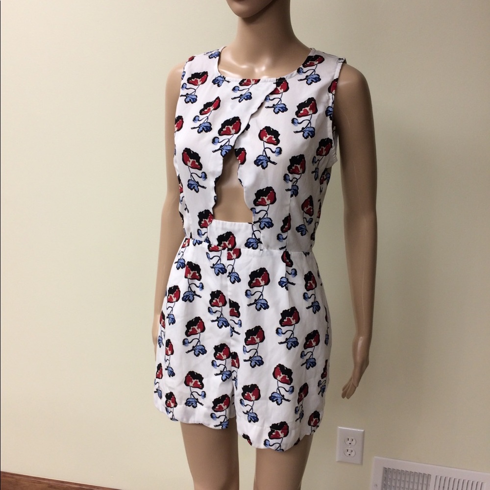 Boohoo Floral Romper LAST CHANCE